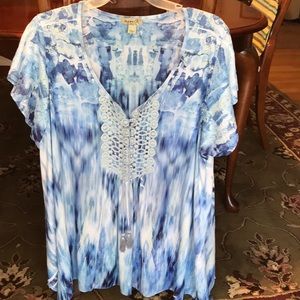 Plus size blouse